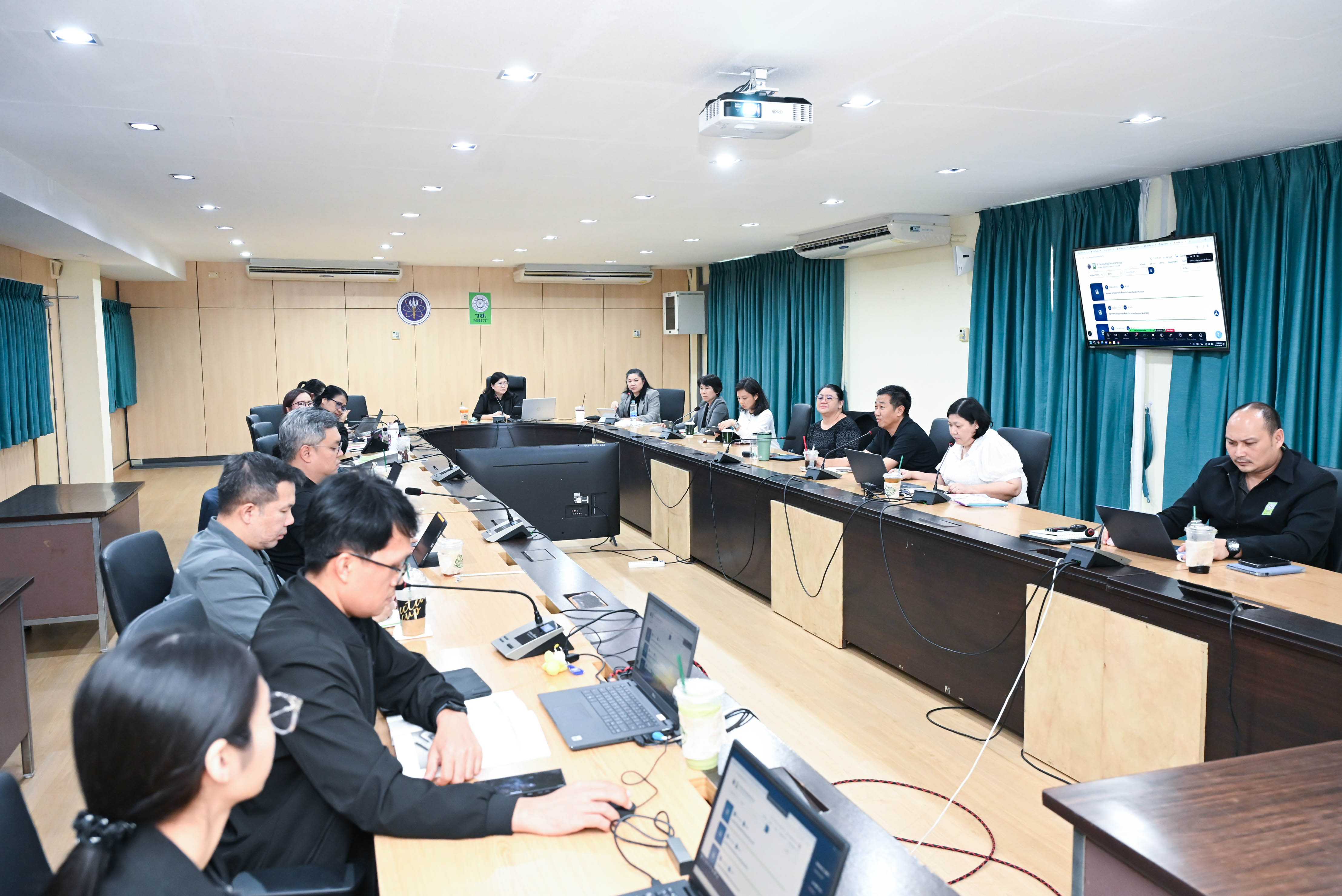 ภาพบรรยากาศการประชุม 2